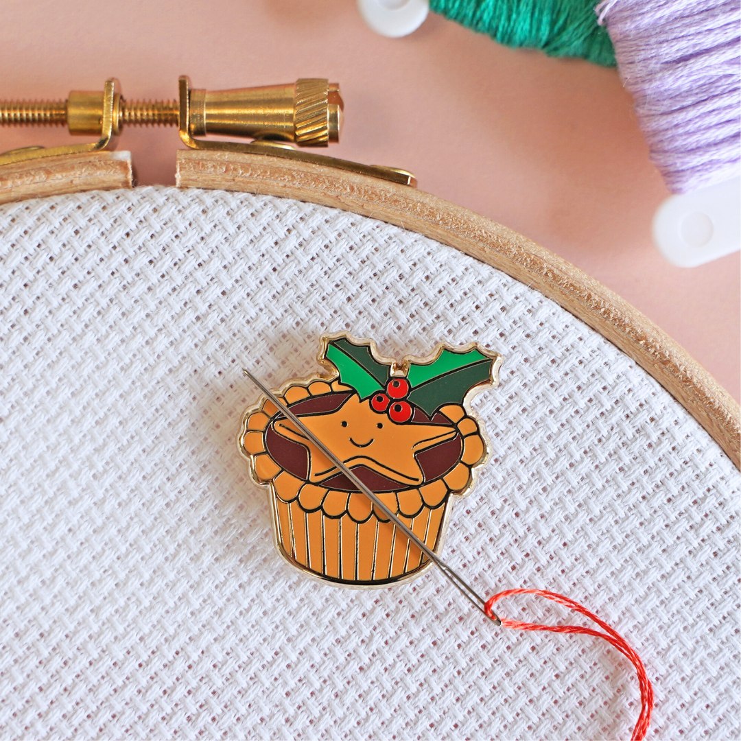 Needle Minder - Mince Pie