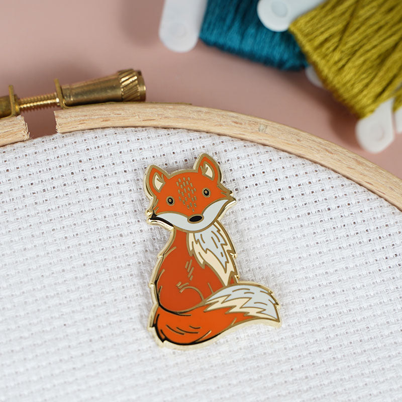 Winter Foxes 1-1/8 Fabric Needle Minders Magnetic Cross Stitch