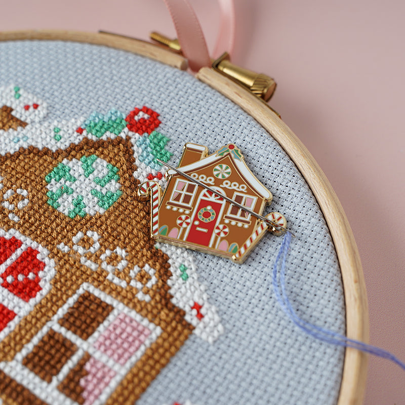 Needle Minder - Gingerbread House