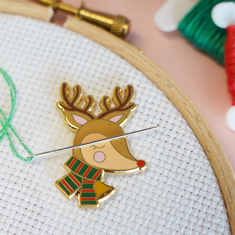 Needle Minder - Reindeer