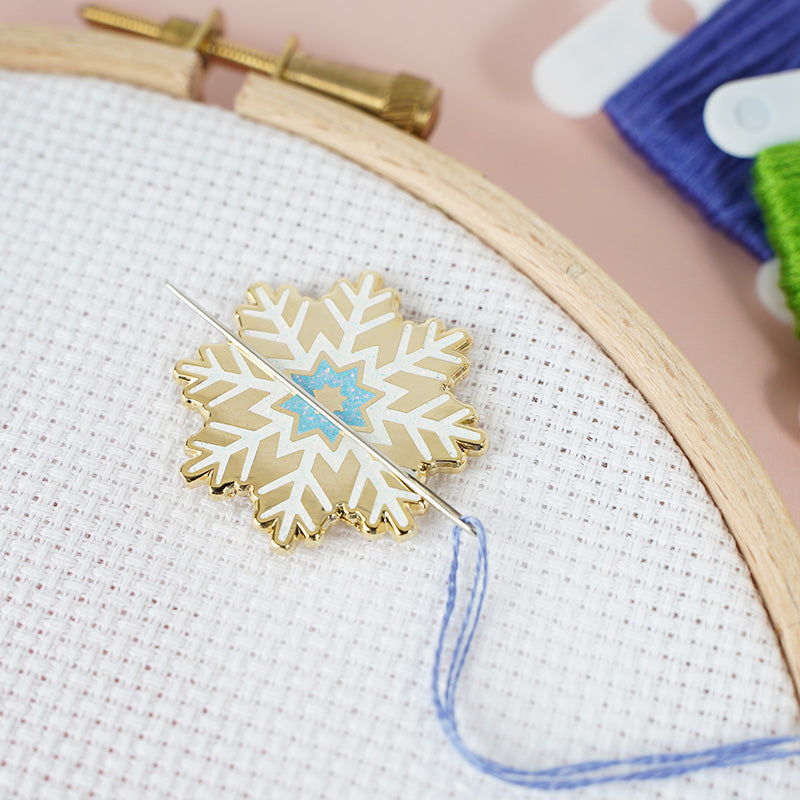 Needle Minder - Glitter Snowflake