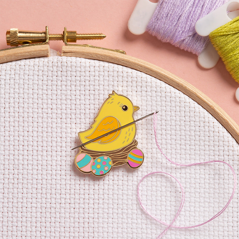 Stitching Chicks Needlepoint, Needle Minders