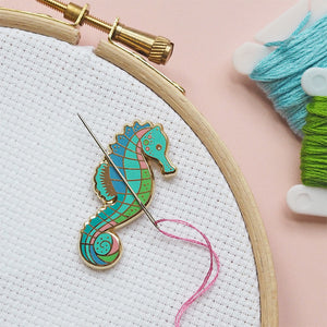 Needle Minder - Seahorse